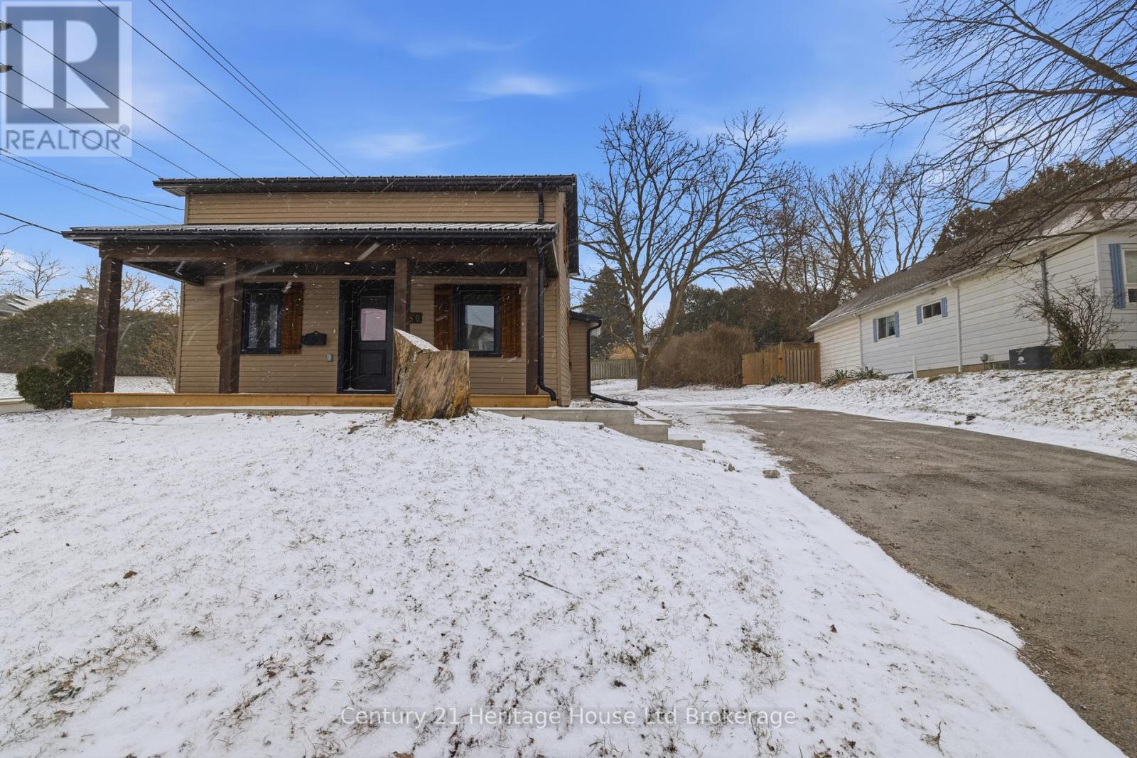180 Cherry Street W, Ingersoll, Ontario N5C 1H9 - Photo 3 - X12896348