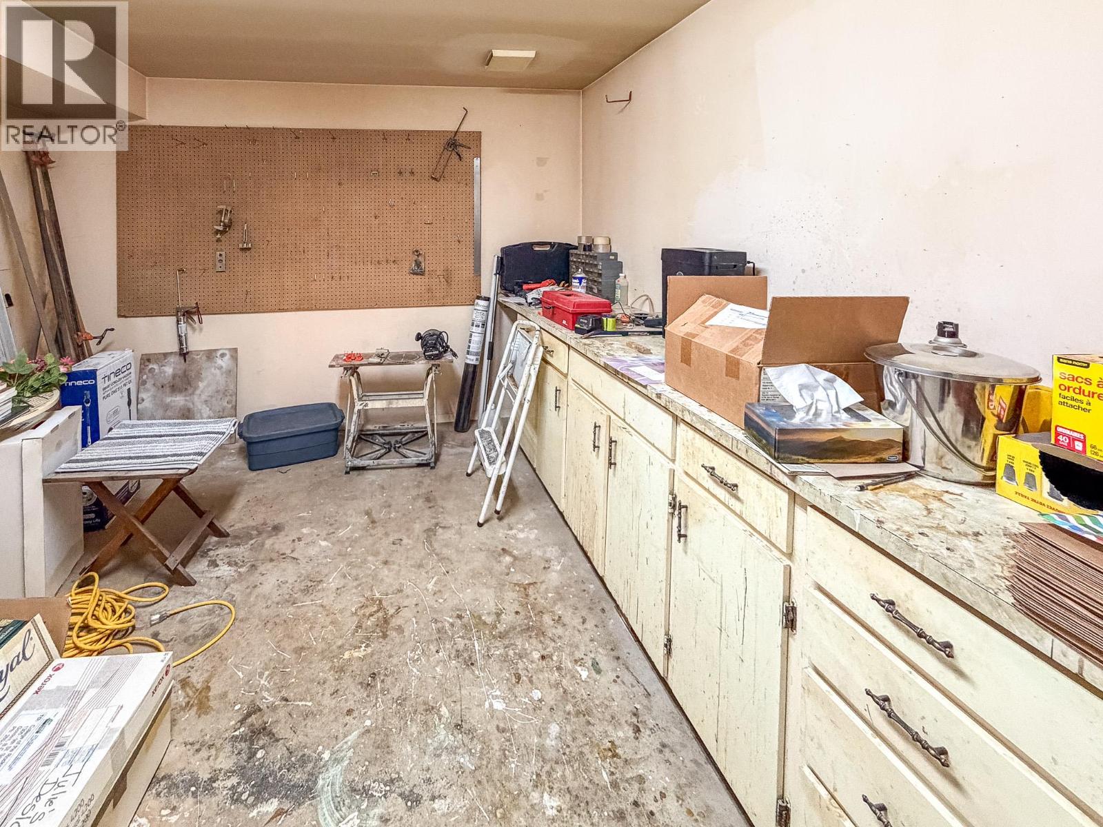 213 16th Avenue S, Cranbrook, British Columbia  V1C 2Z5 - Photo 25 - 10380175