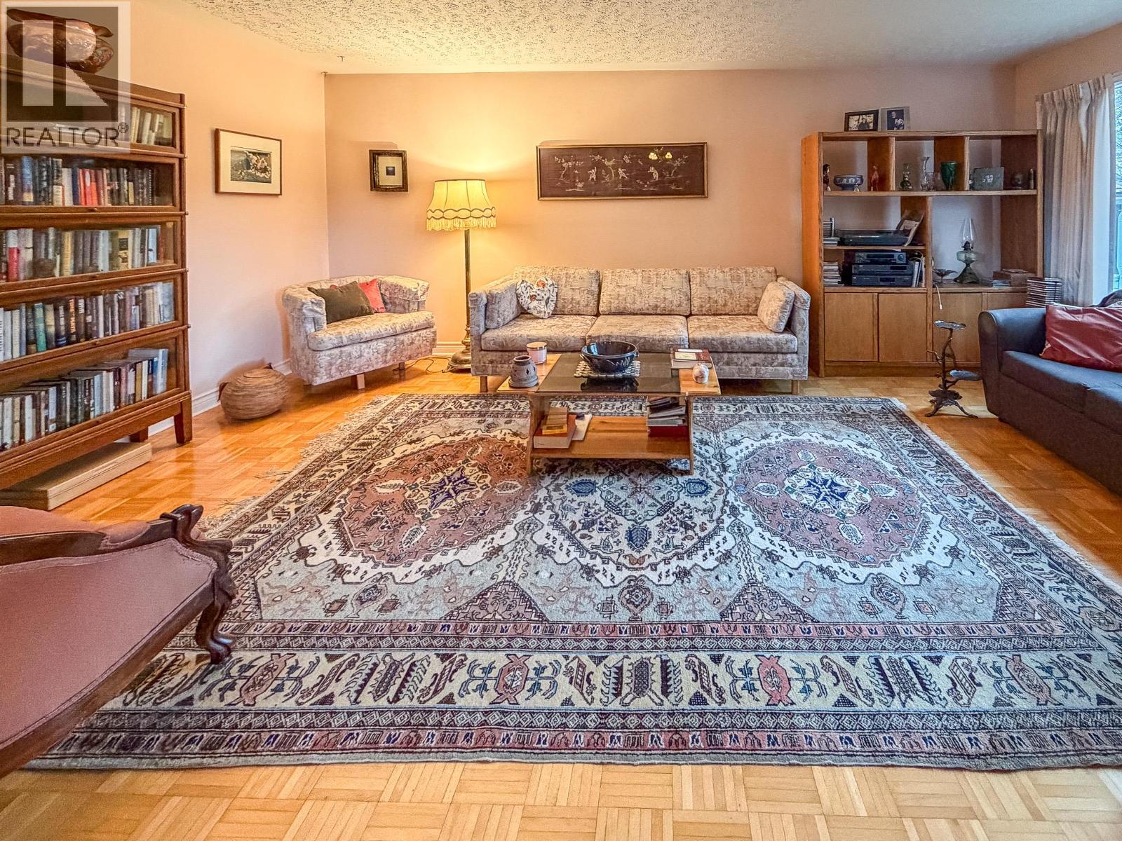 213 16th Avenue S, Cranbrook, British Columbia  V1C 2Z5 - Photo 13 - 10380175