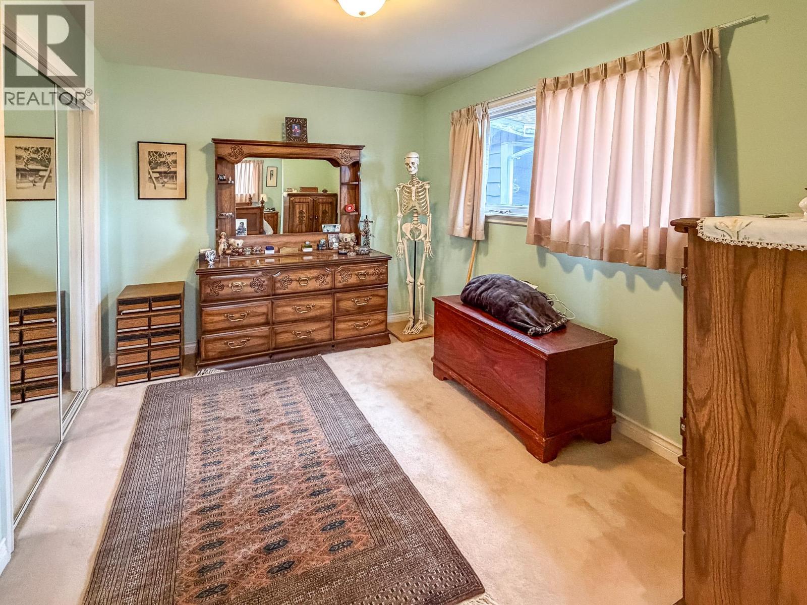 213 16th Avenue S, Cranbrook, British Columbia  V1C 2Z5 - Photo 18 - 10380175