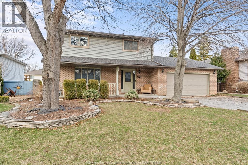 255 Melanie Lane, Belle River, Ontario N0R 1A0 - Photo 3 - 26005827