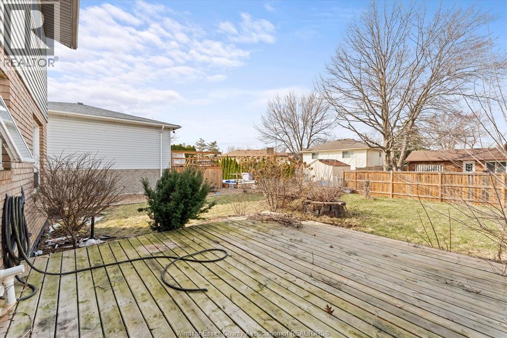 255 Melanie Lane, Belle River, Ontario N0R 1A0 - Photo 30 - 26005827