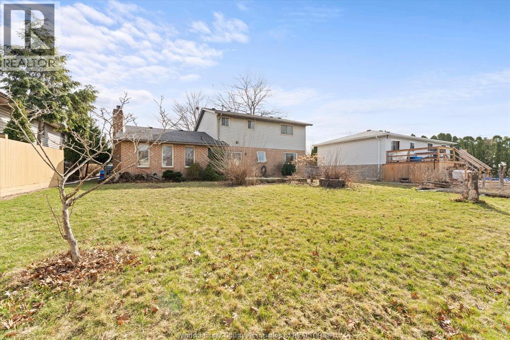 255 Melanie Lane, Belle River, Ontario N0R 1A0 - Photo 34 - 26005827