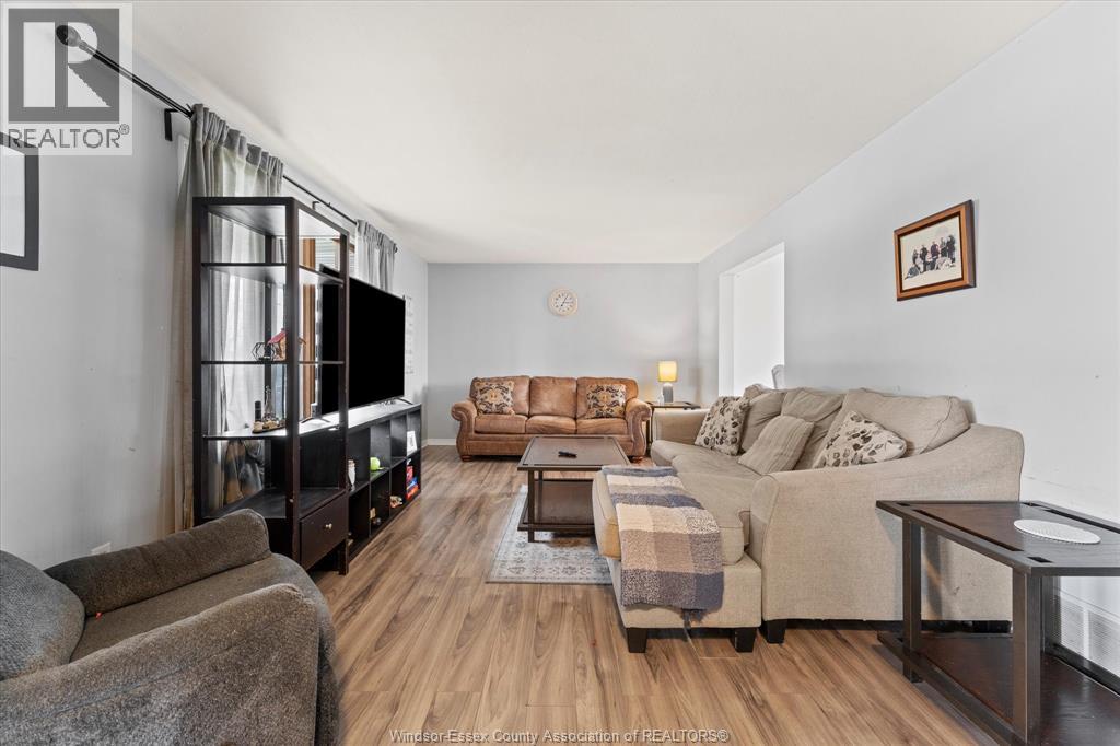 255 Melanie Lane, Belle River, Ontario N0R 1A0 - Photo 8 - 26005827