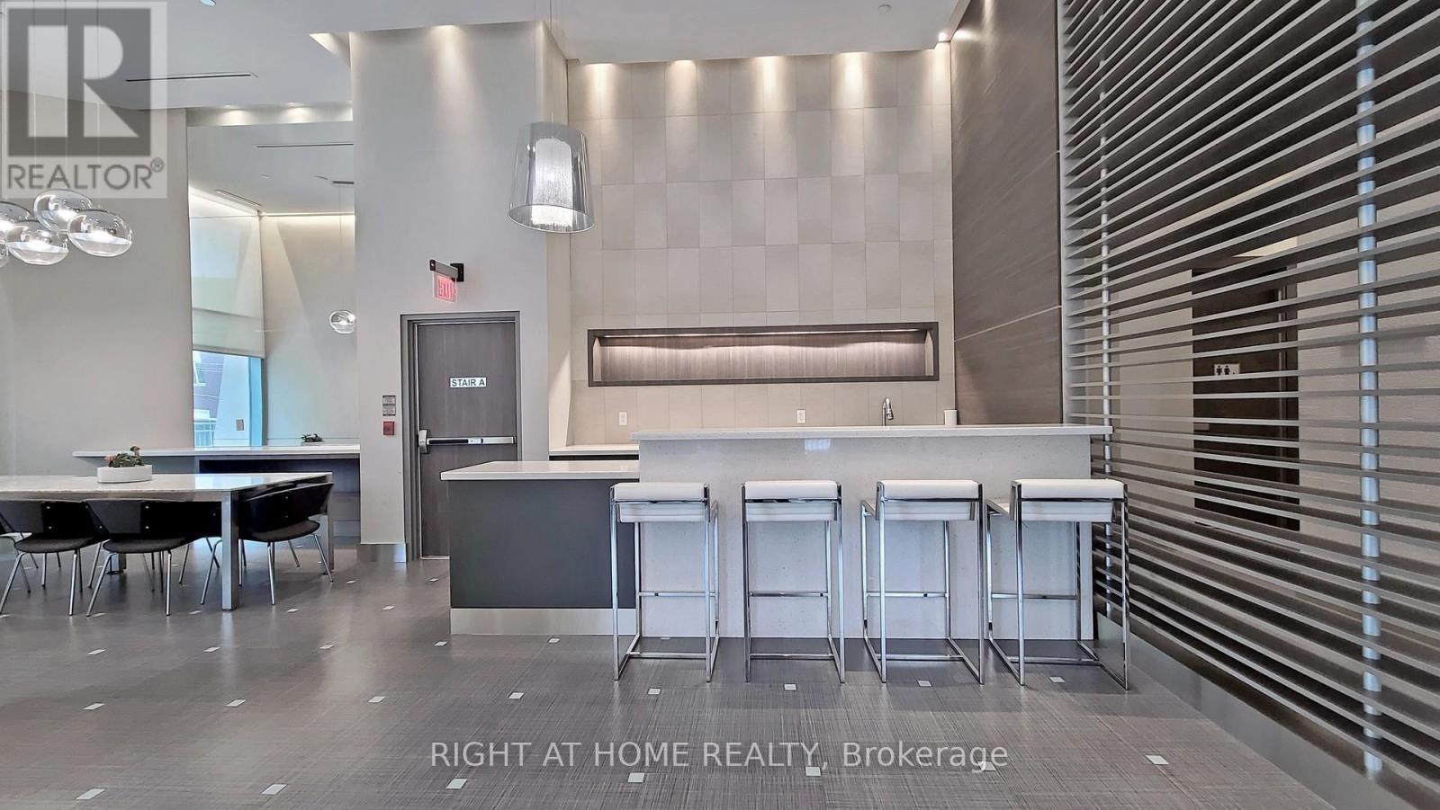 2604 - 500 Sherbourne Street, Toronto, Ontario  M4X 1L1 - Photo 27 - C12903852