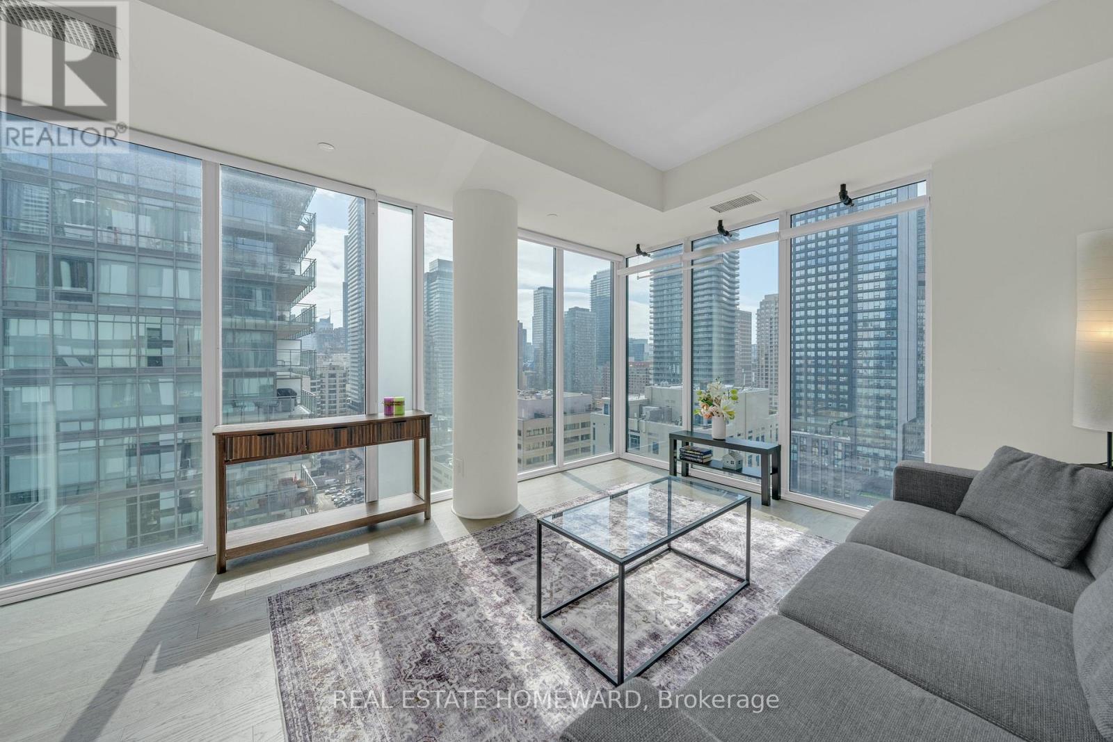 1607 - 17 Dundonald Street, Toronto, Ontario M4Y 1K3 - Photo 10 - C12903896