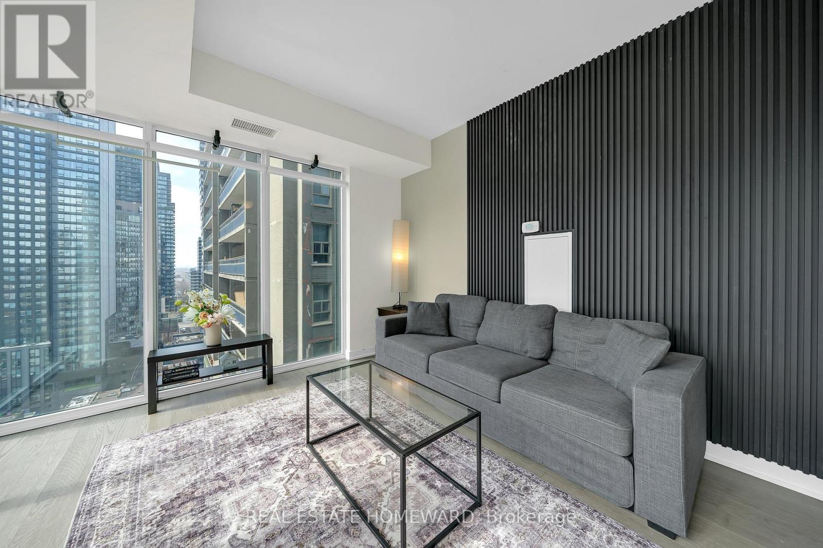 1607 - 17 Dundonald Street, Toronto, Ontario M4Y 1K3 - Photo 11 - C12903896