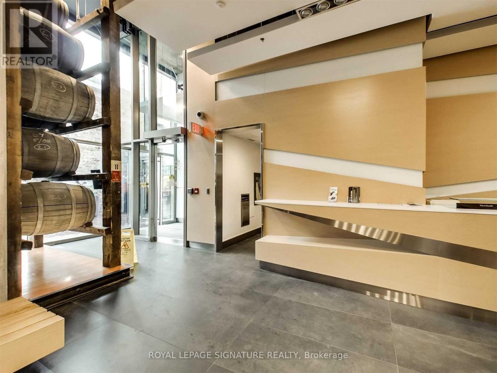 3305 - 390 Cherry Street, Toronto, Ontario  M5A 0E2 - Photo 2 - C12903986