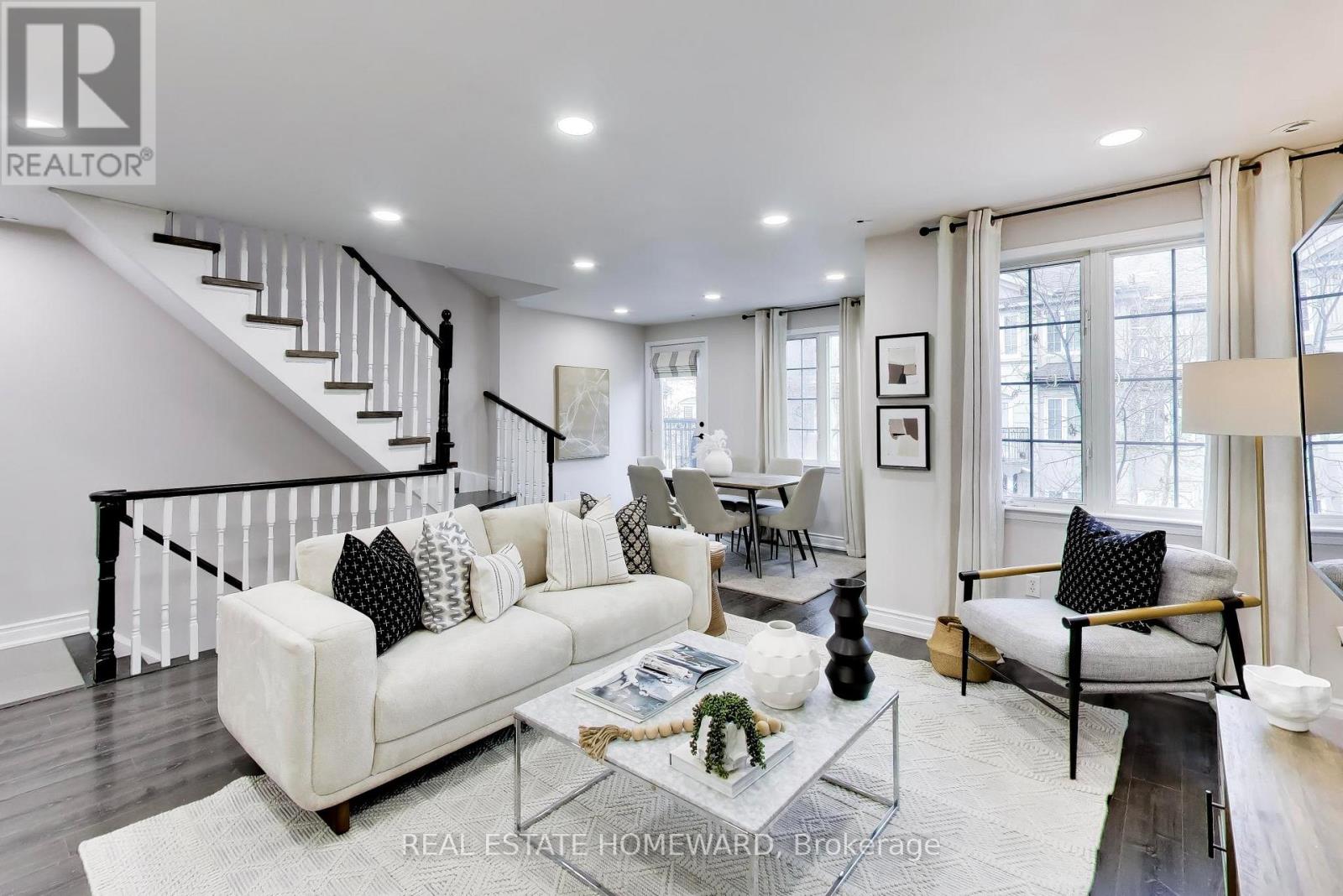 B16 - 108 Finch Avenue W, Toronto, Ontario  M2N 6W6 - Photo 2 - C12904056