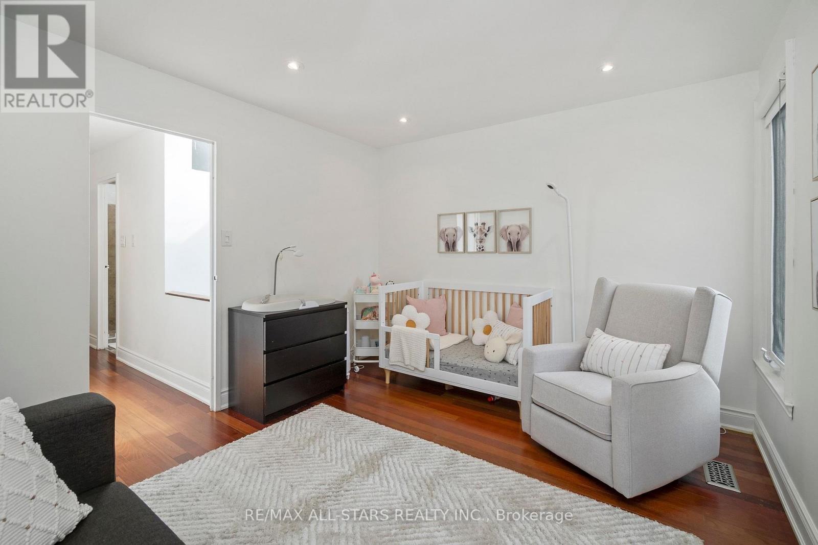 3 - 83 Pape Avenue, Toronto, Ontario  M4M 2V5 - Photo 28 - E12903892