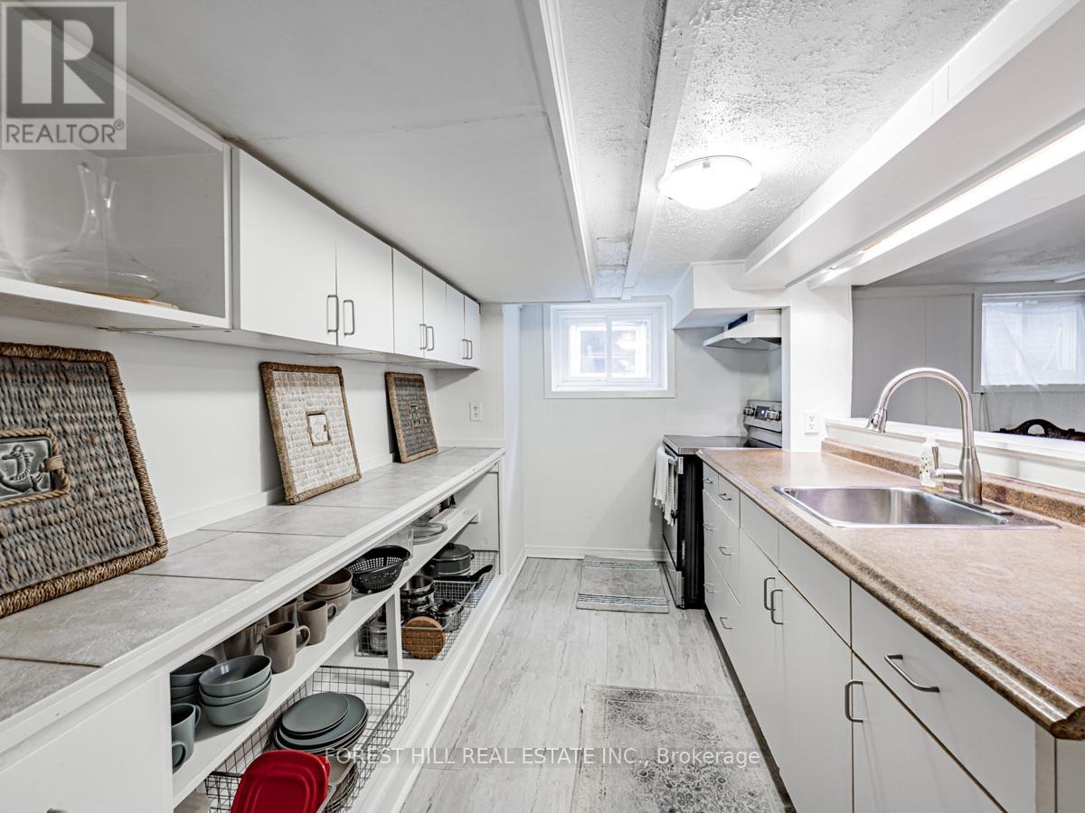 Lower - 29 Scarboro Beach Boulevard, Toronto, Ontario  M4E 2W9 - Photo 11 - E12904006