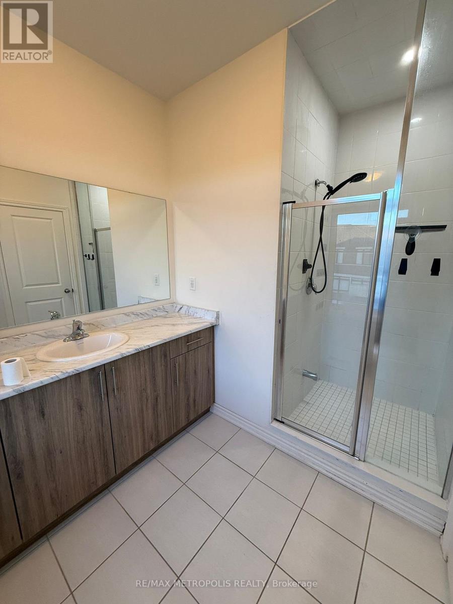 508 Danks Ridge Drive, Ajax, Ontario  L1S 0H4 - Photo 6 - E12904010