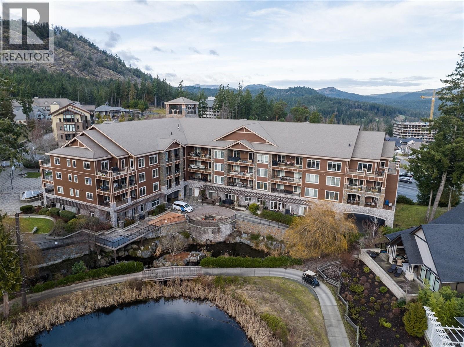 211 1325 Bear Mountain Pkwy, Langford, British Columbia