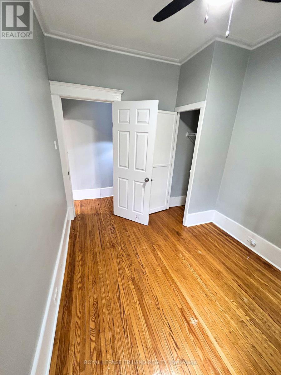 Unit 2 - 181 Ridout Street S, London South, Ontario  N6C 3X8 - Photo 11 - X12601354