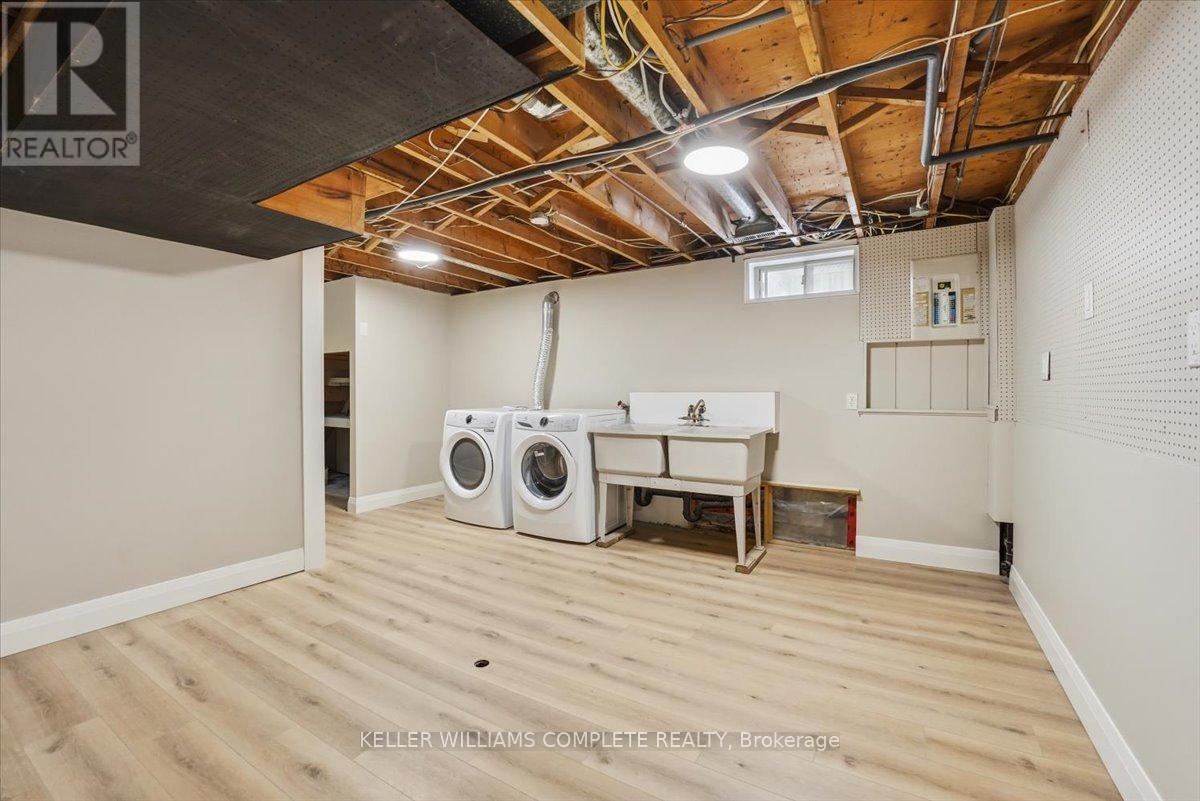 8165 Paddock Trail Drive, Niagara Falls, Ontario  L2H 1W9 - Photo 34 - X12898626