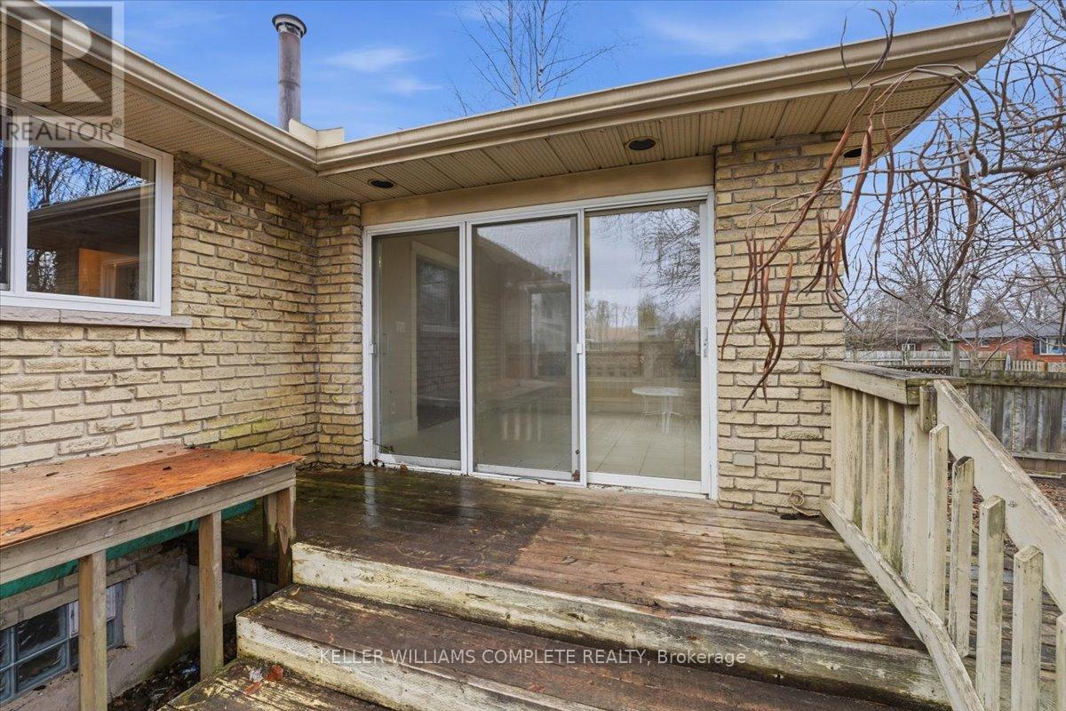 8165 Paddock Trail Drive, Niagara Falls, Ontario  L2H 1W9 - Photo 43 - X12898626