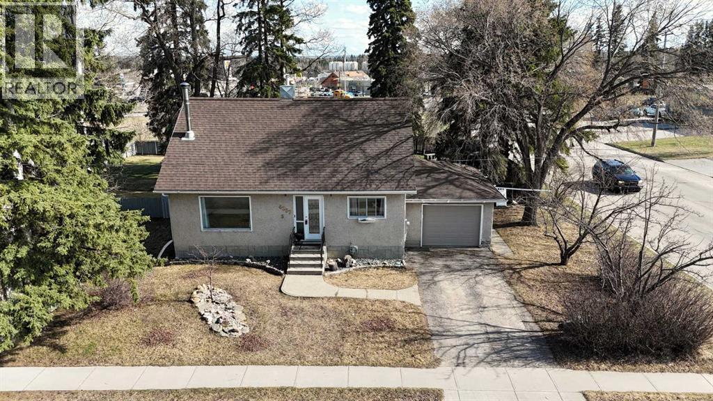 4237 5 Ave, Edson, Alberta  T7E 1A5 - Photo 5 - A2294707