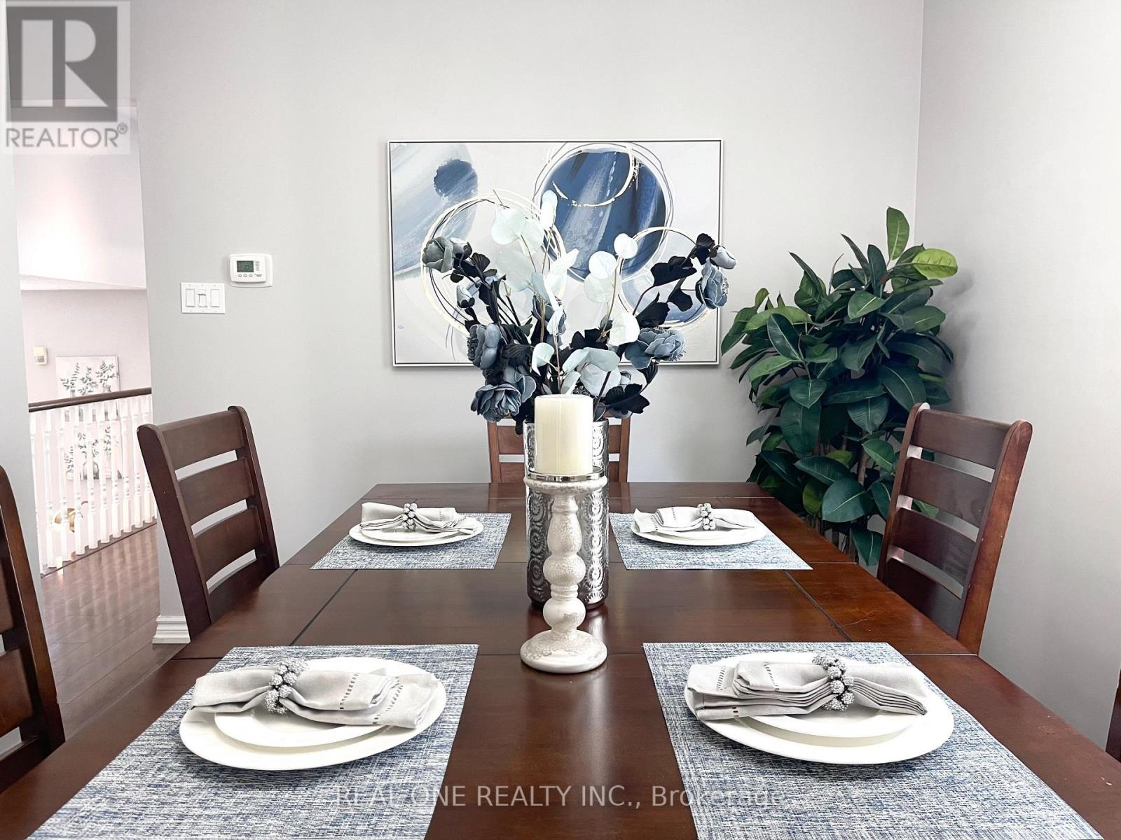 9 Breckonwood Crescent, Markham, Ontario  L3T 5G8 - Photo 10 - N12903890