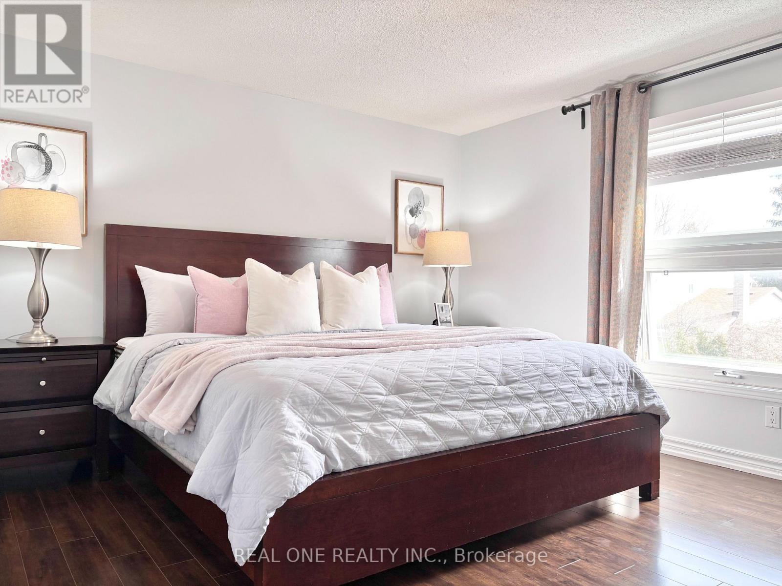 9 Breckonwood Crescent, Markham, Ontario  L3T 5G8 - Photo 23 - N12903890