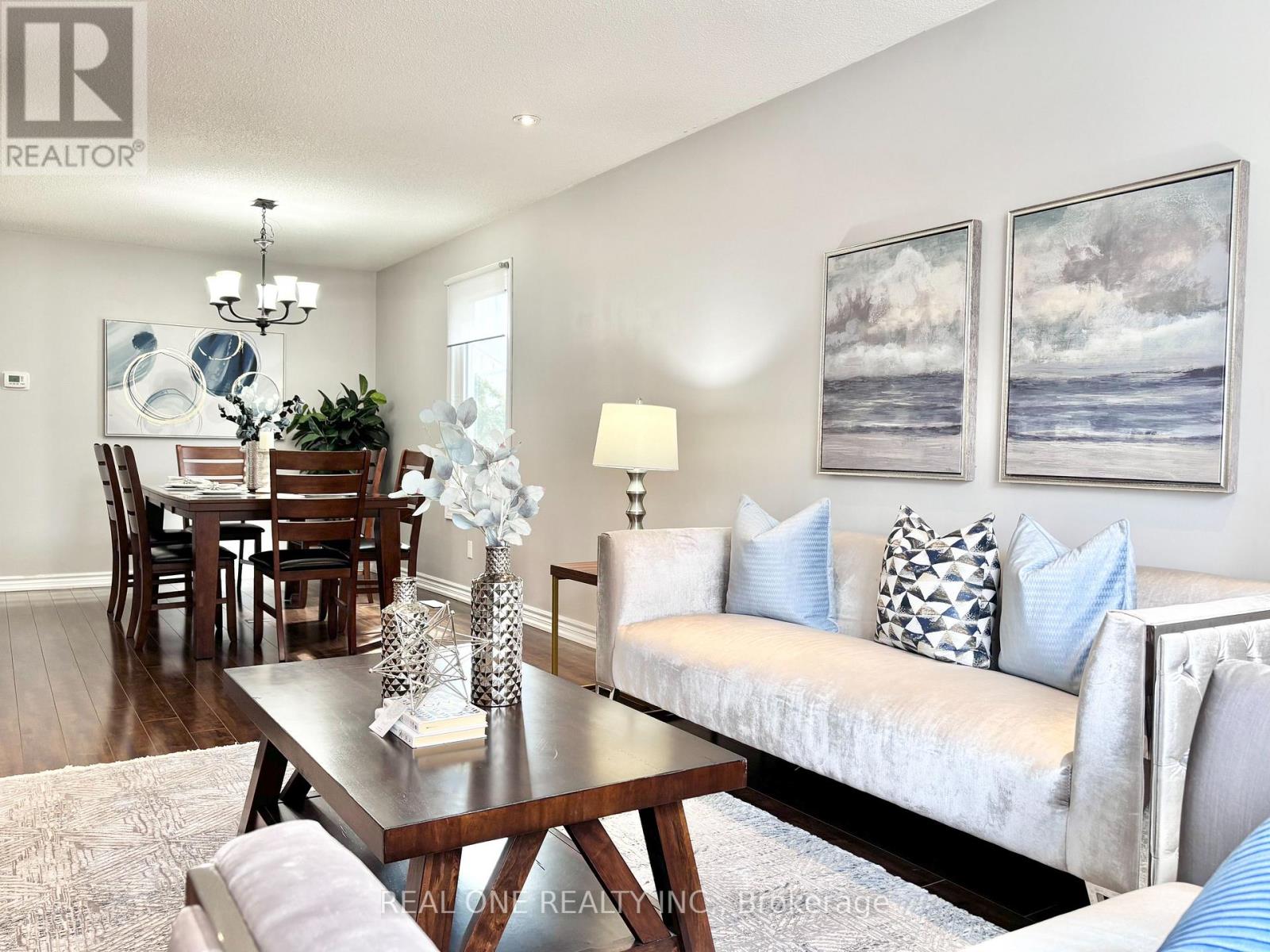 9 Breckonwood Crescent, Markham, Ontario  L3T 5G8 - Photo 7 - N12903890