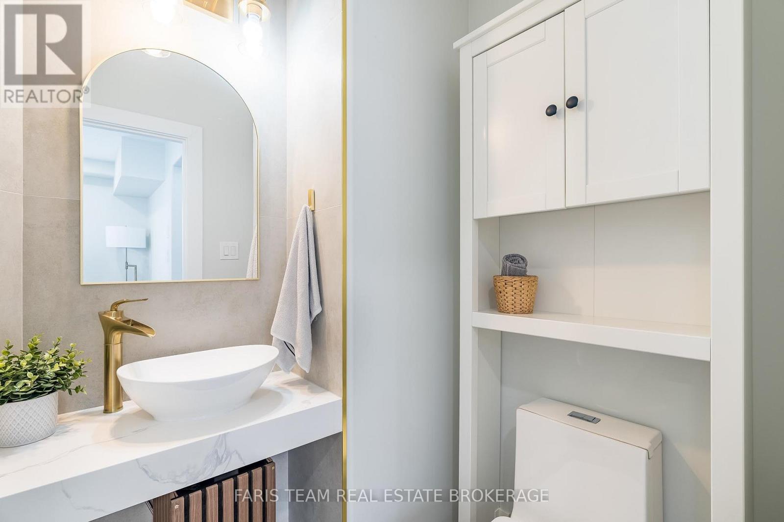 81 Wallace Street, New Tecumseth, Ontario  L9R 2G6 - Photo 17 - N12903894