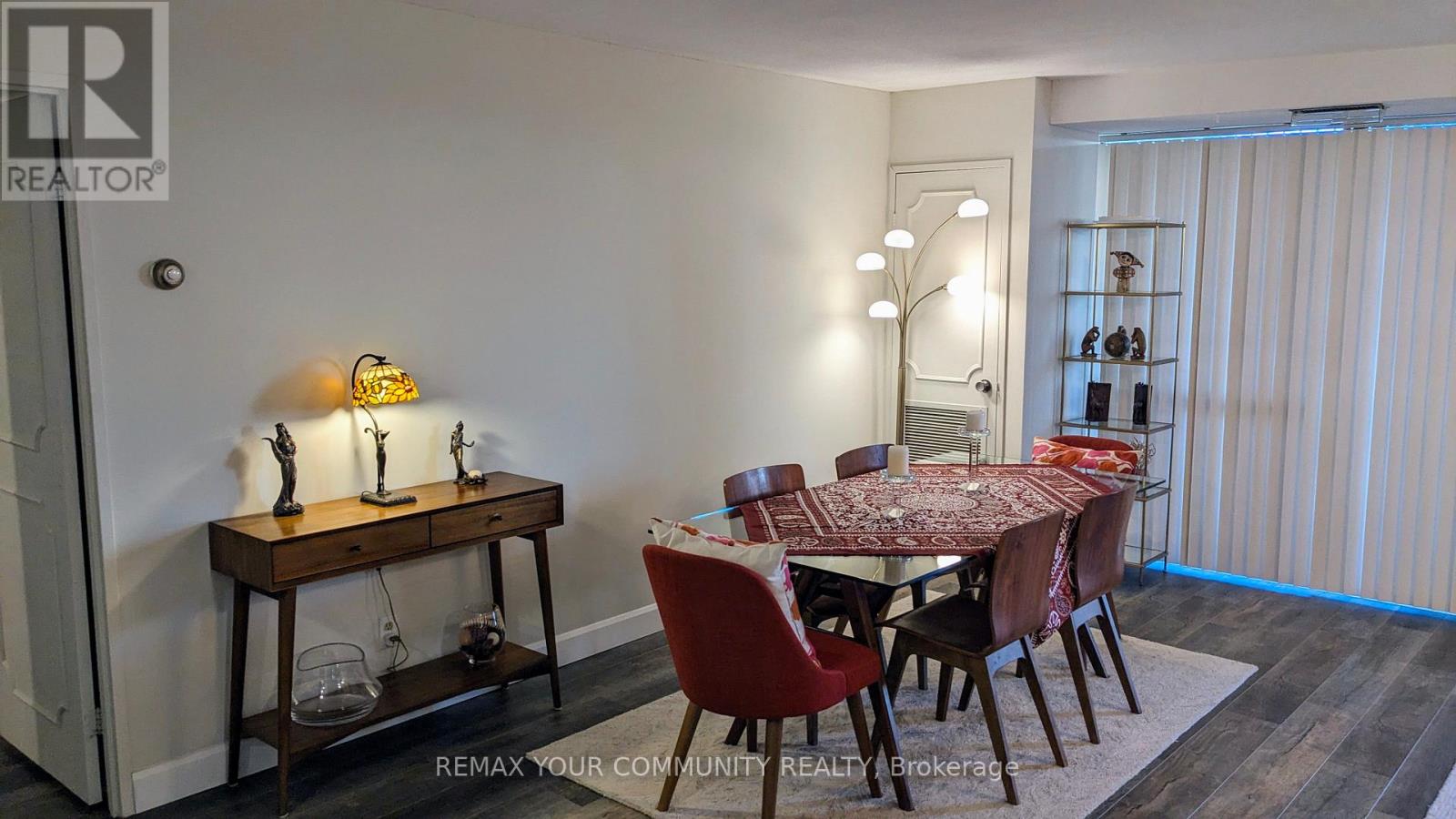 901 - 8111 Yonge Street, Markham, Ontario  L3T 4V9 - Photo 11 - N12904002