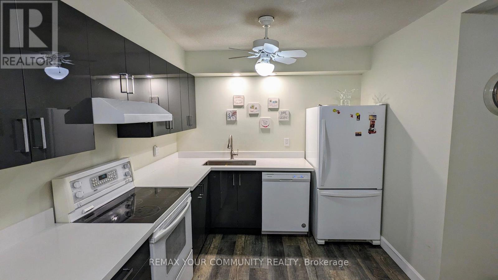 901 - 8111 Yonge Street, Markham, Ontario  L3T 4V9 - Photo 17 - N12904002