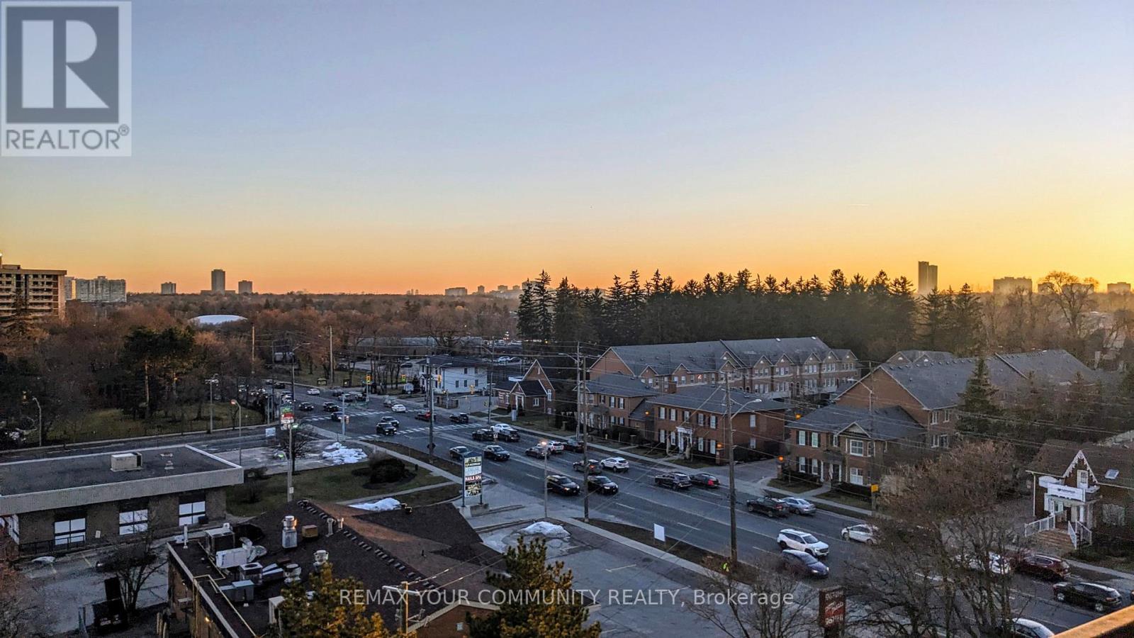 901 - 8111 Yonge Street, Markham, Ontario  L3T 4V9 - Photo 30 - N12904002