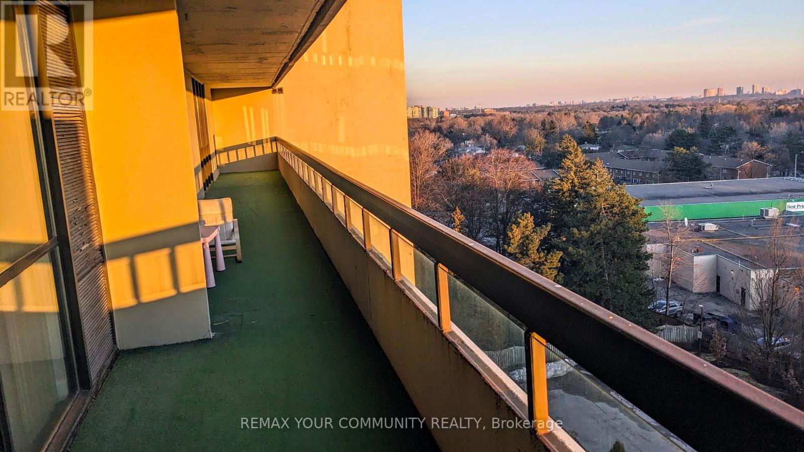 901 - 8111 Yonge Street, Markham, Ontario  L3T 4V9 - Photo 31 - N12904002