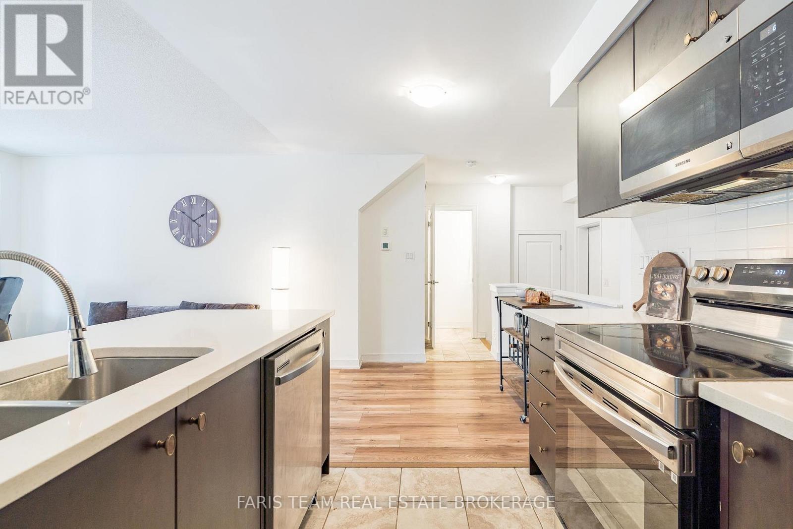 39 Appletree Lane, Barrie, Ontario  L9J 0P1 - Photo 11 - S12903938