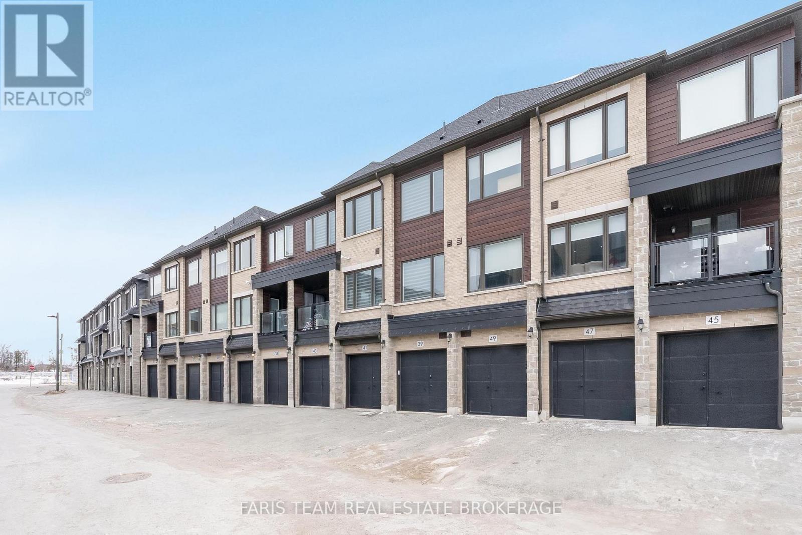 39 Appletree Lane, Barrie, Ontario  L9J 0P1 - Photo 32 - S12903938