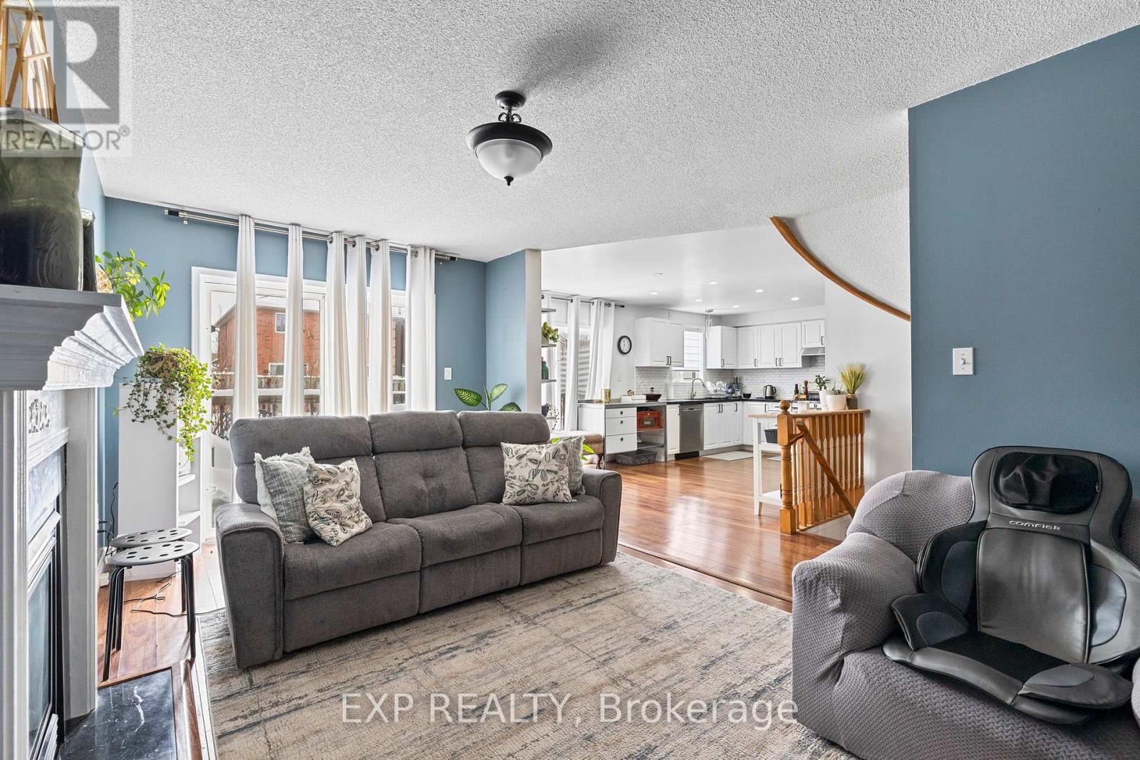 5 Sun King Crescent, Barrie, Ontario  L4M 7J8 - Photo 11 - S12903954