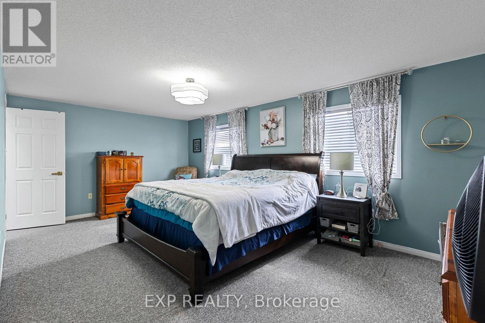 5 Sun King Crescent, Barrie, Ontario  L4M 7J8 - Photo 21 - S12903954