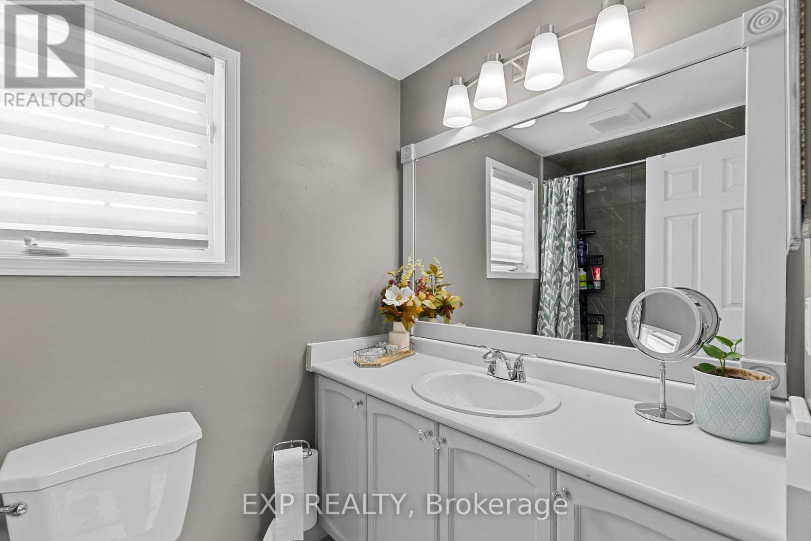 5 Sun King Crescent, Barrie, Ontario  L4M 7J8 - Photo 26 - S12903954