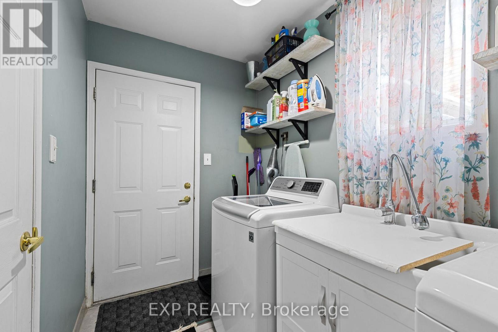 5 Sun King Crescent, Barrie, Ontario  L4M 7J8 - Photo 6 - S12903954