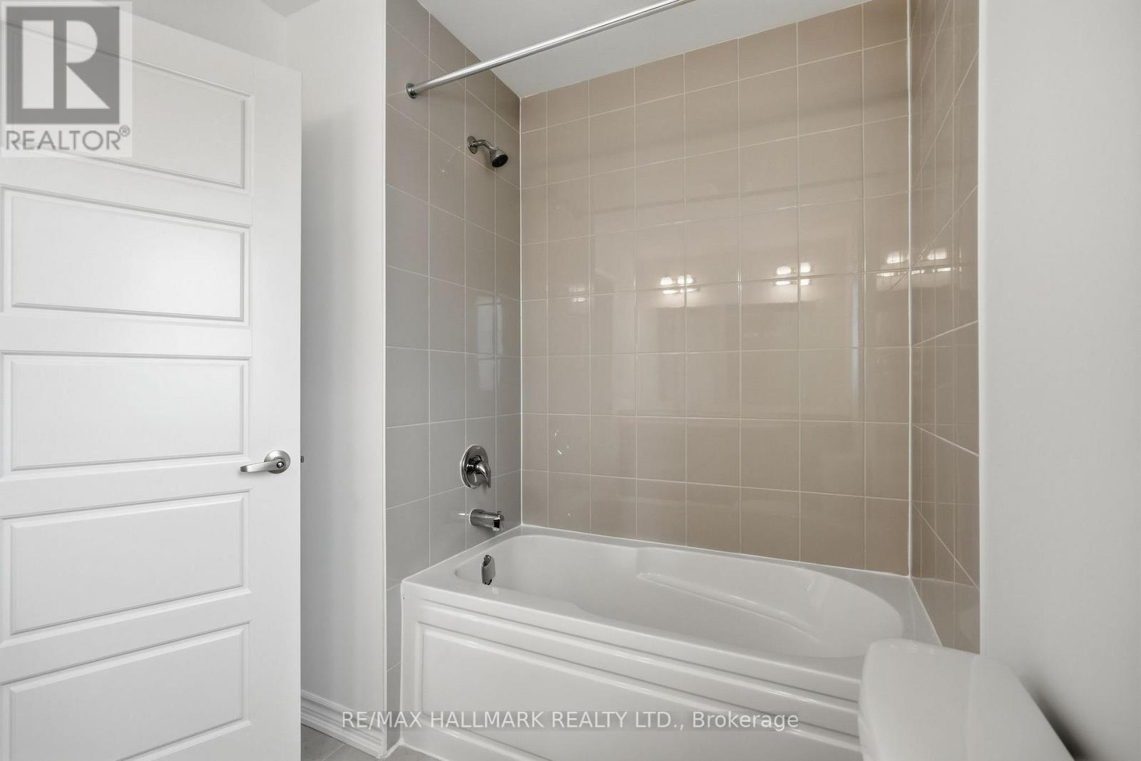 42 Vinewood Crescent, Barrie, Ontario  L9J 1B4 - Photo 22 - S12903980