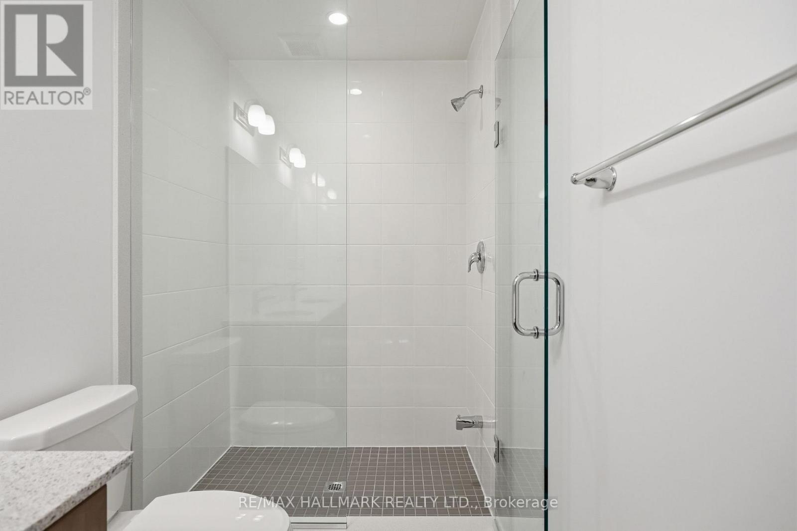 42 Vinewood Crescent, Barrie, Ontario  L9J 1B4 - Photo 29 - S12903980