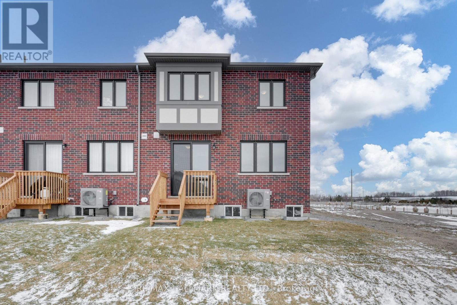 42 Vinewood Crescent, Barrie, Ontario  L9J 1B4 - Photo 33 - S12903980