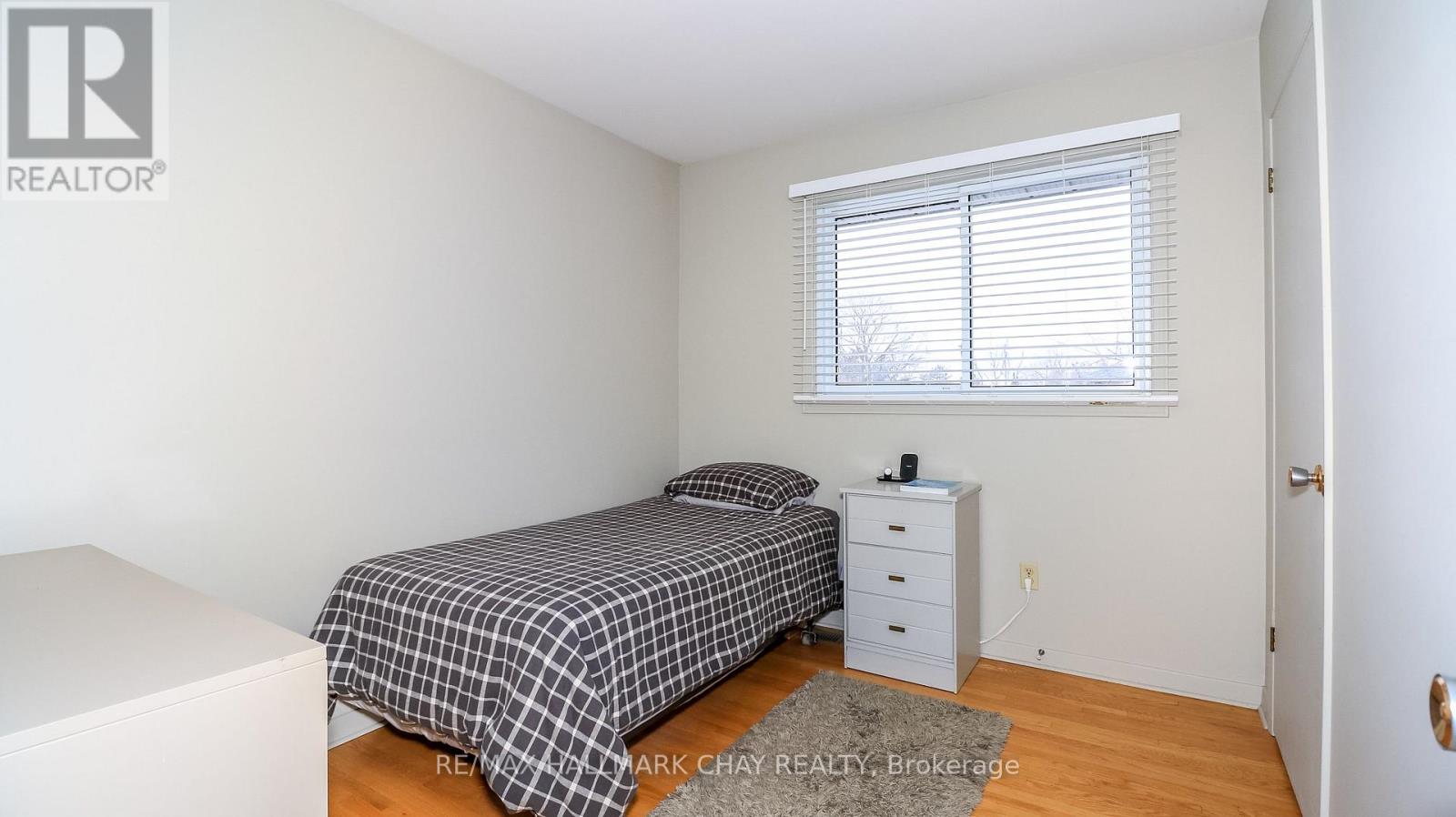 38 Peacock Lane, Barrie, Ontario  L4N 3R8 - Photo 23 - S12904020