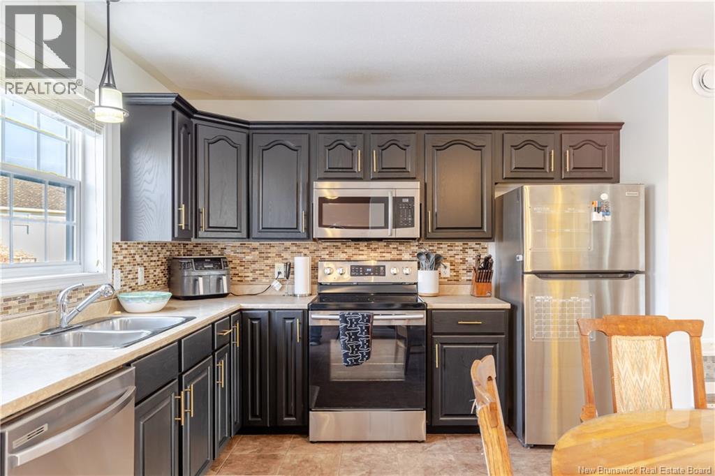 723 Brookside Drive, Fredericton, New Brunswick  E3G 8T9 - Photo 5 - NB134589