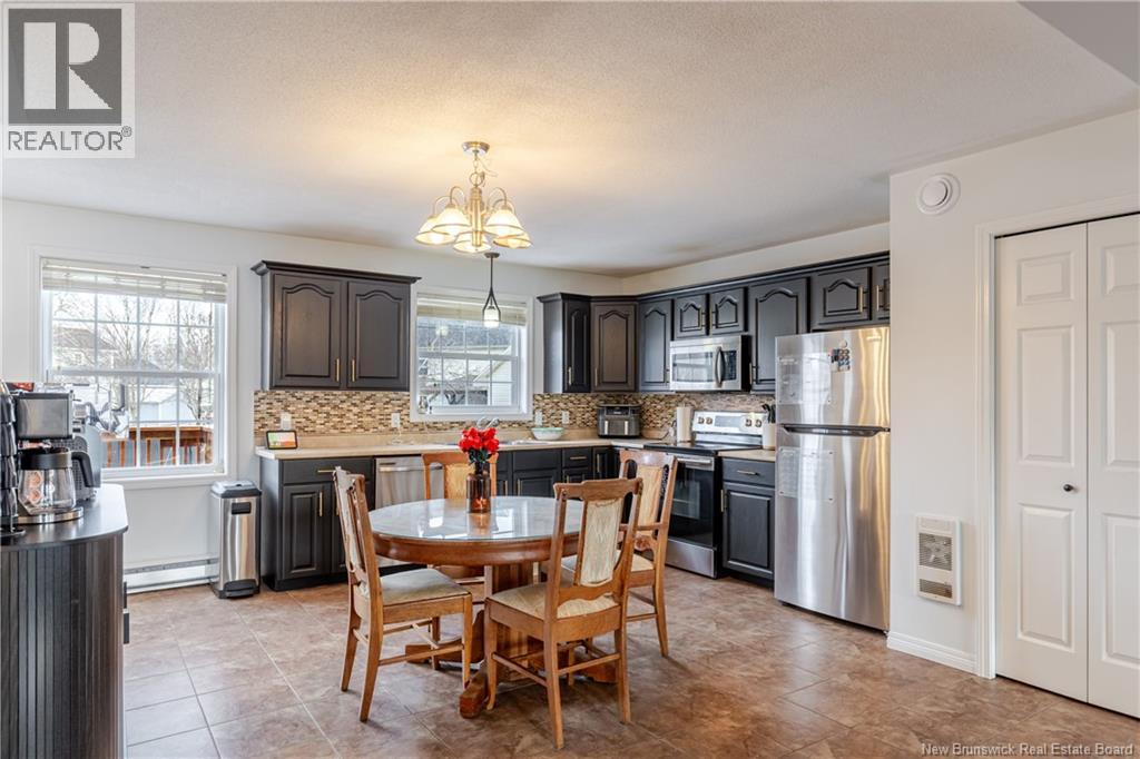 723 Brookside Drive, Fredericton, New Brunswick  E3G 8T9 - Photo 9 - NB134589