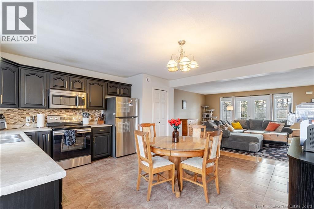 723 Brookside Drive, Fredericton, New Brunswick  E3G 8T9 - Photo 8 - NB134589