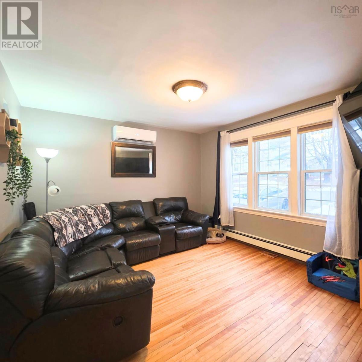 120 Cornishtown Road, Sydney, Nova Scotia  B1Y 2Y2 - Photo 7 - 202604805