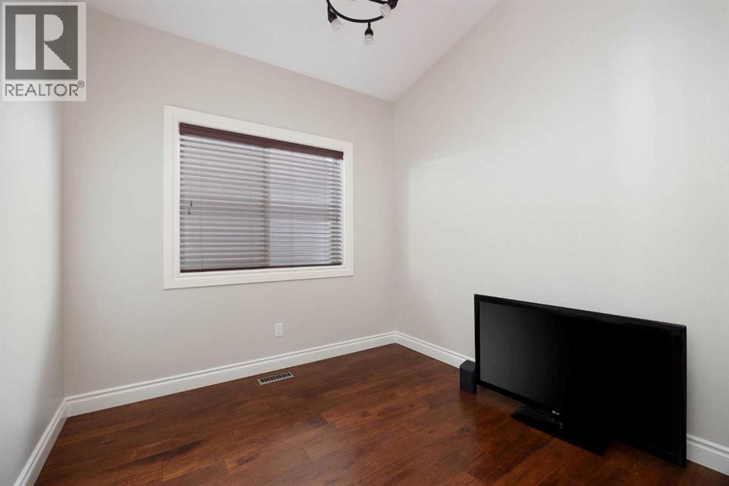 216 Dixon Road, Fort Mcmurray, Alberta  T9K 0Y3 - Photo 13 - A2293343