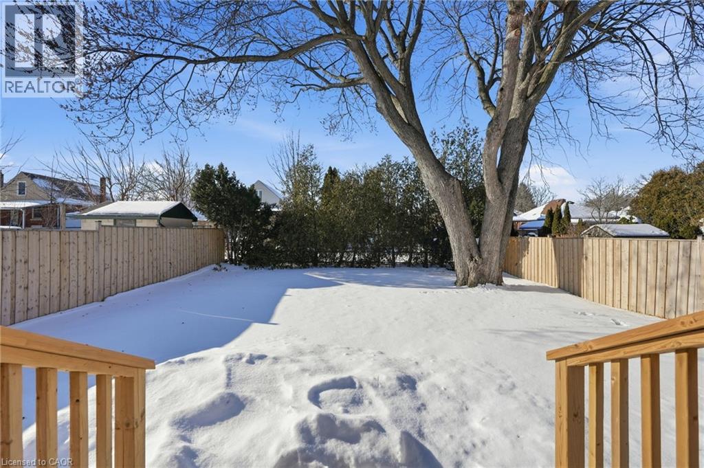 286 East 18th Street, Hamilton, Ontario  L9A 4P6 - Photo 39 - 40807721