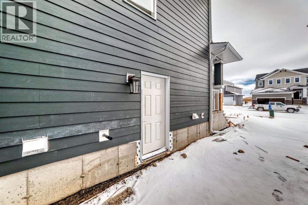 707 Mandalay Avenue, Carstairs, Alberta  T0M 0N0 - Photo 50 - A2292567