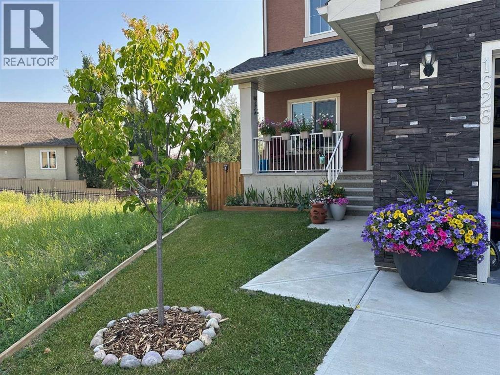 1626 Montrose Terrace Se, High River, Alberta  T1V 0B5 - Photo 3 - A2294637