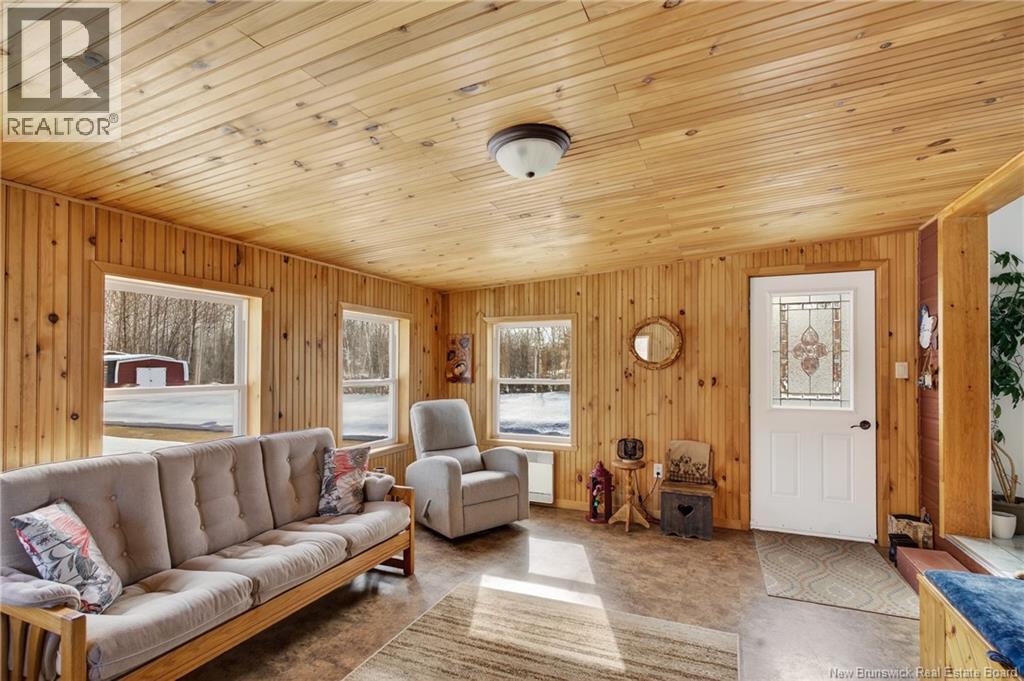 79 Bernard Rue, Balmoral, New Brunswick  E8E 1A4 - Photo 3 - NB135382