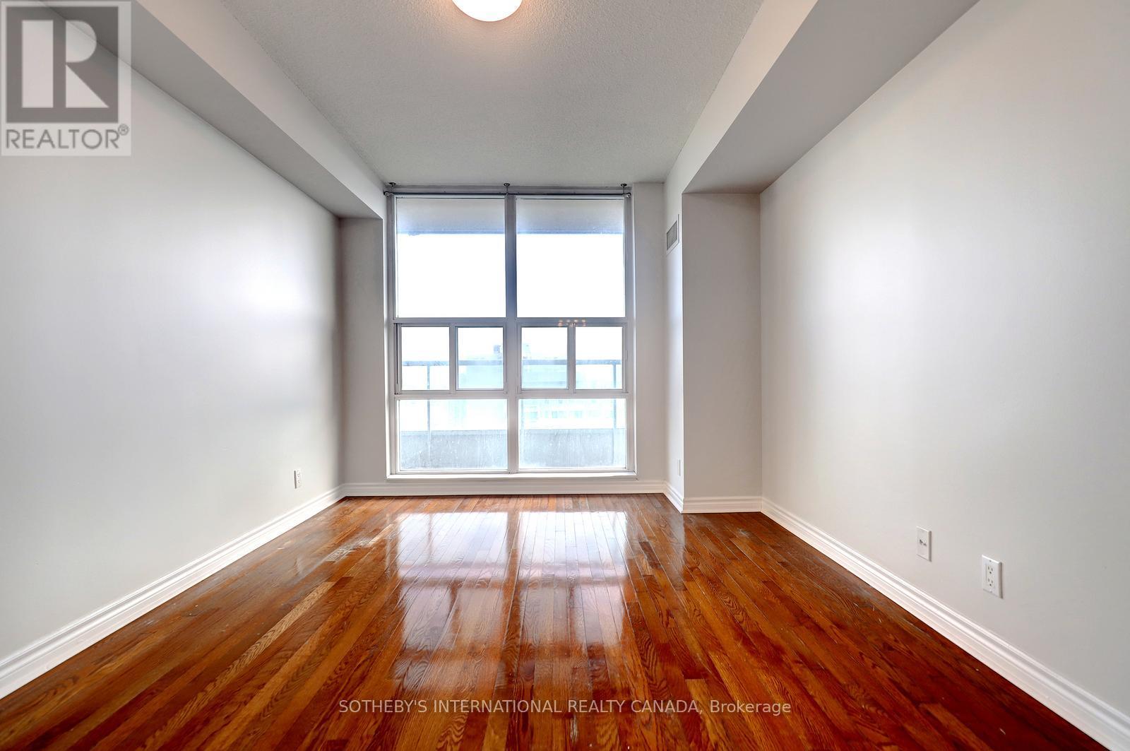 2001 - 1 Elm Drive, Mississauga, Ontario  L5B 3C2 - Photo 21 - W12903850