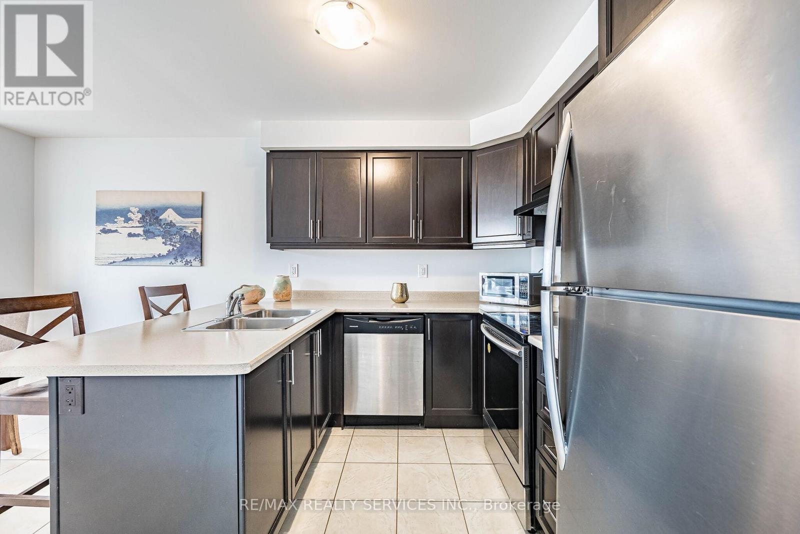 44 Bannister Crescent, Brampton, Ontario  L7A 4H3 - Photo 16 - W12903898